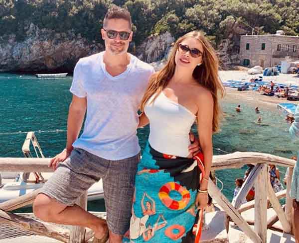 Joe Manganiello and Sofia Vergara in a lavish boat trip.